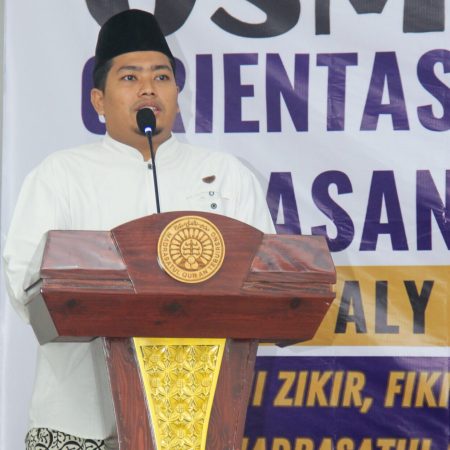 Rektor Ma'had aly yusuf masyhar